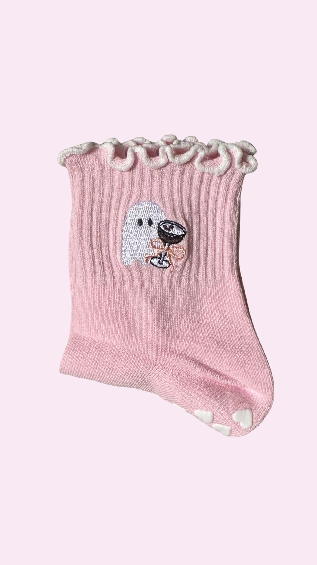 SPOOKY SEASON espresso martini light pink ruffle ghost grip socks